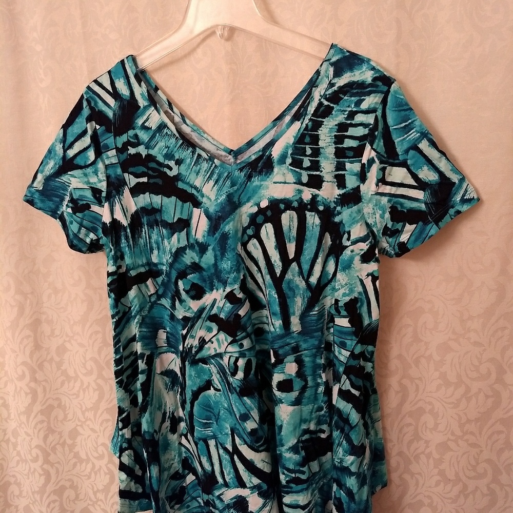 NWOT Roaman's trapeze tee sz 14/16